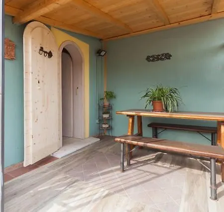 Chalé Chalet Di Campagna Sauna E Piscina