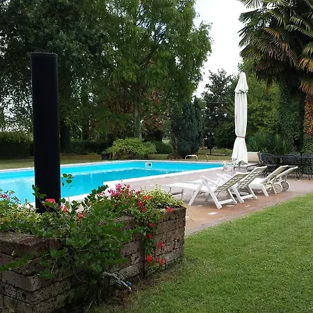 Chalet Di Campagna Sauna E Piscina Curtatone